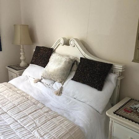 Old Orchard House Bed and Breakfast Lavant Exteriör bild